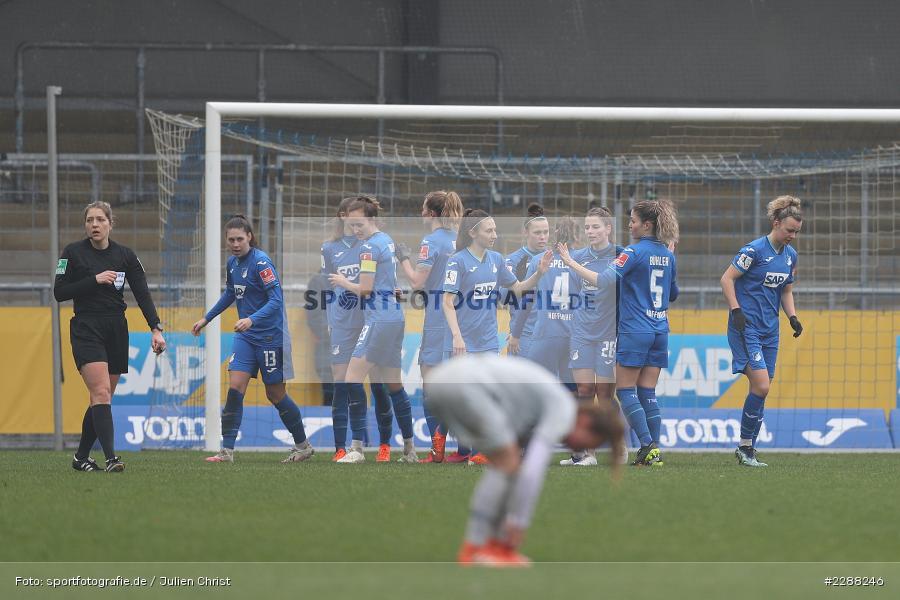 Fabienne Dongus, Lena Lattwein, Luana Bühler, Isabella Hartig, Torjubel, Nicole Billa, Dietmar-Hopp-Stadion, Sinsheim, 07.02.2021, DFL, sport, action, Fussball, Deutschland, Februar 2021, Saison 2020/2021, B04, TSG, Bundesliga, FLYERALARM Frauen-Bundesliga, Frauen, FFBL, Bayer 04 Leverkusen, TSG 1899 Hoffenheim - Bild-ID: 2288246