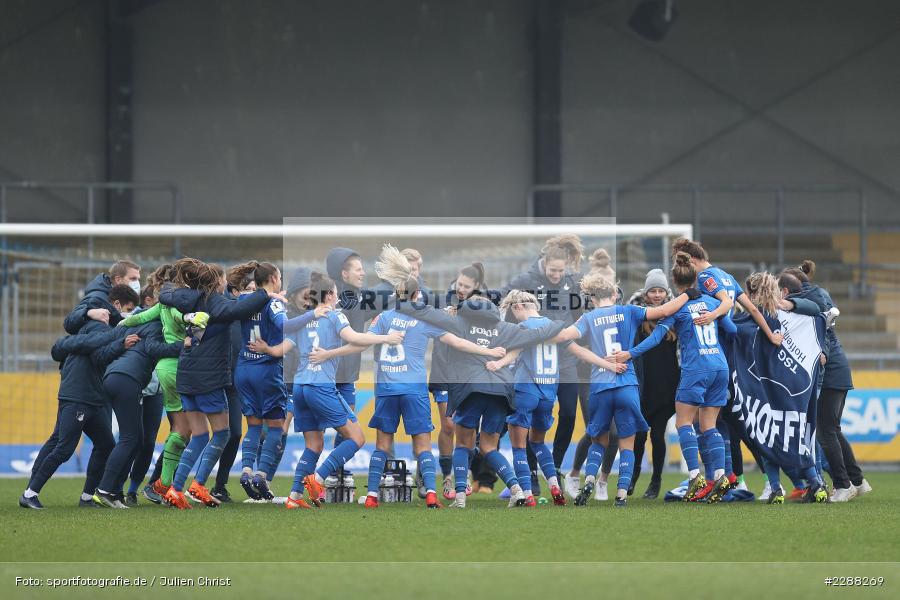 Emotionen, Jubel, Mannschaftskreis, Dietmar-Hopp-Stadion, Sinsheim, 07.02.2021, DFL, sport, action, Fussball, Deutschland, Februar 2021, Saison 2020/2021, B04, TSG, Bundesliga, FLYERALARM Frauen-Bundesliga, Frauen, FFBL, Bayer 04 Leverkusen, TSG 1899 Hoffenheim - Bild-ID: 2288269