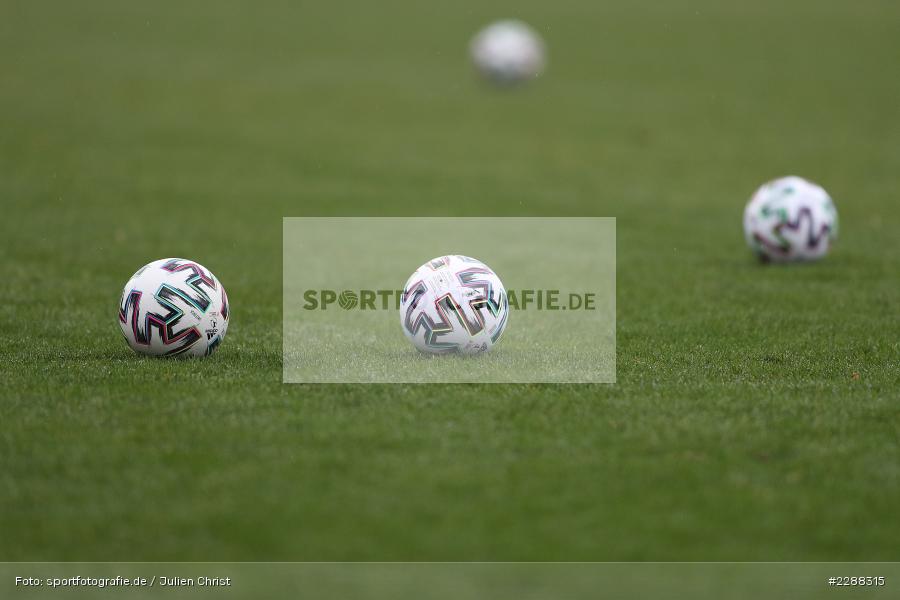 Bälle, Symbolbild, Dietmar-Hopp-Stadion, Sinsheim, 07.02.2021, DFL, sport, action, Fussball, Deutschland, Februar 2021, Saison 2020/2021, B04, TSG, Bundesliga, FLYERALARM Frauen-Bundesliga, Frauen, FFBL, Bayer 04 Leverkusen, TSG 1899 Hoffenheim - Bild-ID: 2288315