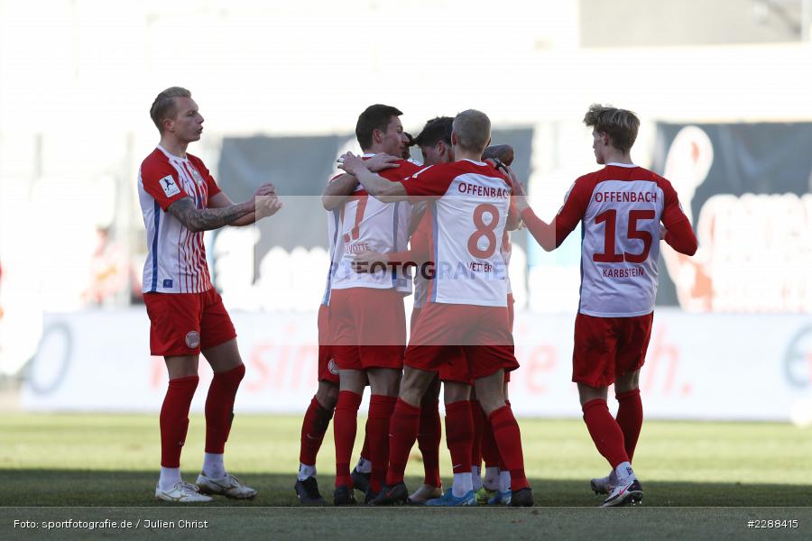 Malte Karbstein, Maik Vetter, Torjubel, Tunay Deniz, sport, action, Sparda-Bank-Hessen-Stadion, Saison 2020/2021, SG Sonnenhof Großaspach, Regionalliga Südwest, Regionalliga, Offenbach, OFC, Kickers Offenbach, Fussball, Februar 2021, Deutschland, DFL, 4. Liga, 13.02.2021 - Bild-ID: 2288415