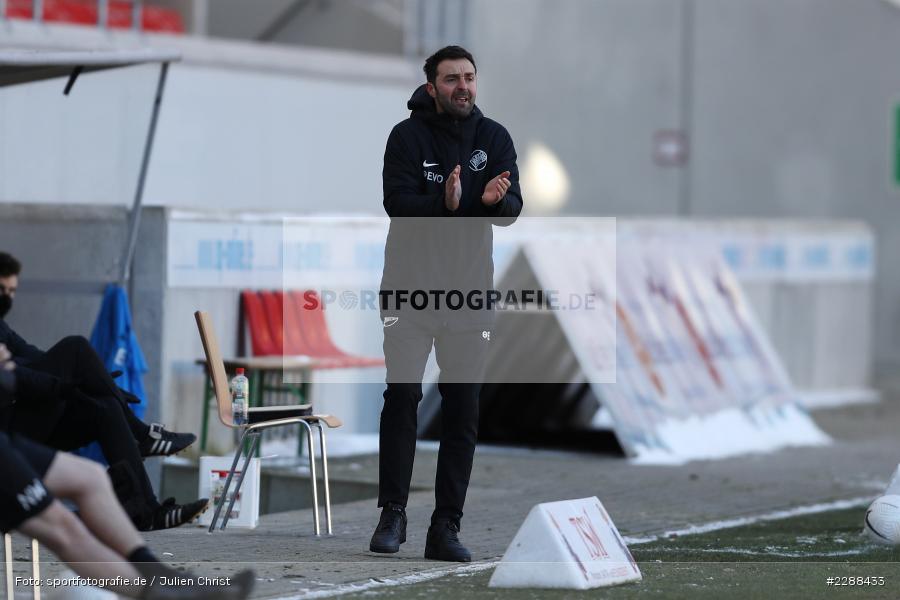 Hände, Arme, gestikuliert, Sreto Ristic, sport, action, Sparda-Bank-Hessen-Stadion, Saison 2020/2021, SG Sonnenhof Großaspach, Regionalliga Südwest, Regionalliga, Offenbach, OFC, Kickers Offenbach, Fussball, Februar 2021, Deutschland, DFL, 4. Liga, 13.02.2021 - Bild-ID: 2288433 Hände, Arme, gestikuliert, Sreto Ristic, sport, action, Sparda-Bank-Hessen-Stadion, Saison 2020/2021, SG Sonnenhof Großaspach, Regionalliga Südwest, Regionalliga, Offenbach, OFC, Kickers Offenbach, Fussball, Februar 2021, Deutschland, DFL, 4. Liga, 13.02.2021 - Bild-ID: 2288433