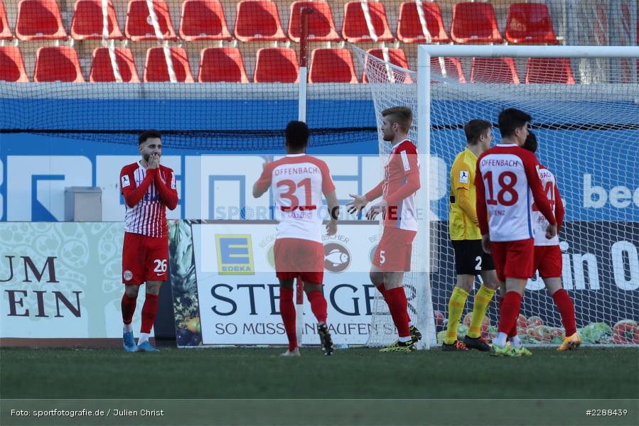 Hände, Frust, enttäuscht, Davud Tuma, sport, action, Sparda-Bank-Hessen-Stadion, Saison 2020/2021, SG Sonnenhof Großaspach, Regionalliga Südwest, Regionalliga, Offenbach, OFC, Kickers Offenbach, Fussball, Februar 2021, Deutschland, DFL, 4. Liga, 13.02.2021 - Bild-ID: 2288439