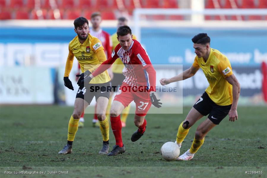 Marvin Cuni, Charles-Elie Laprevotte, sport, action, Sparda-Bank-Hessen-Stadion, Saison 2020/2021, SG Sonnenhof Großaspach, Regionalliga Südwest, Regionalliga, Offenbach, OFC, Kickers Offenbach, Fussball, Februar 2021, Deutschland, DFL, 4. Liga, 13.02.2021 - Bild-ID: 2288453