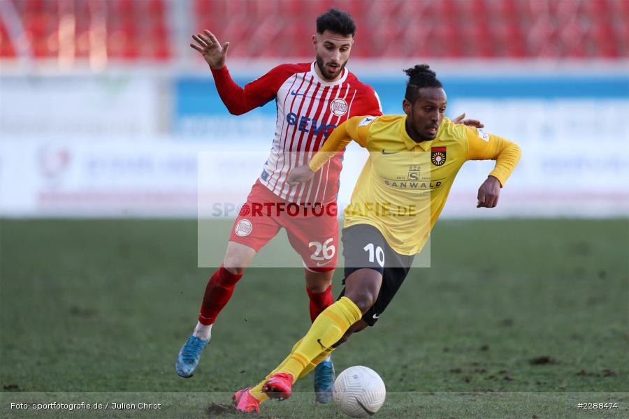 Davud Tuma, Joel Gerezgiher, sport, action, Sparda-Bank-Hessen-Stadion, Saison 2020/2021, SG Sonnenhof Großaspach, Regionalliga Südwest, Regionalliga, Offenbach, OFC, Kickers Offenbach, Fussball, Februar 2021, Deutschland, DFL, 4. Liga, 13.02.2021 - Bild-ID: 2288474 Davud Tuma, Joel Gerezgiher, sport, action, Sparda-Bank-Hessen-Stadion, Saison 2020/2021, SG Sonnenhof Großaspach, Regionalliga Südwest, Regionalliga, Offenbach, OFC, Kickers Offenbach, Fussball, Februar 2021, Deutschland, DFL, 4. Liga, 13.02.2021 - Bild-ID: 2288474