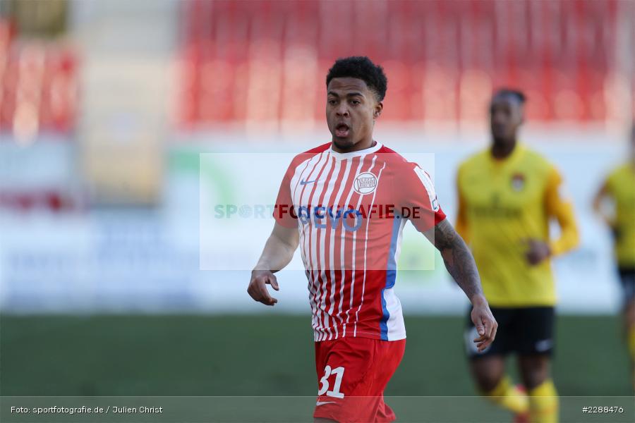 Ronny Marcos, sport, action, Sparda-Bank-Hessen-Stadion, Saison 2020/2021, SG Sonnenhof Großaspach, Regionalliga Südwest, Regionalliga, Offenbach, OFC, Kickers Offenbach, Fussball, Februar 2021, Deutschland, DFL, 4. Liga, 13.02.2021 - Bild-ID: 2288476