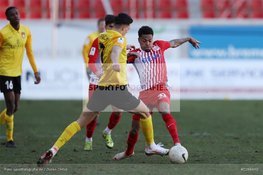 Ronny Marcos, Marvin Cuni, sport, action, Sparda-Bank-Hessen-Stadion, Saison 2020/2021, SG Sonnenhof Großaspach, Regionalliga Südwest, Regionalliga, Offenbach, OFC, Kickers Offenbach, Fussball, Februar 2021, Deutschland, DFL, 4. Liga, 13.02.2021 - Bild-ID: 2288490