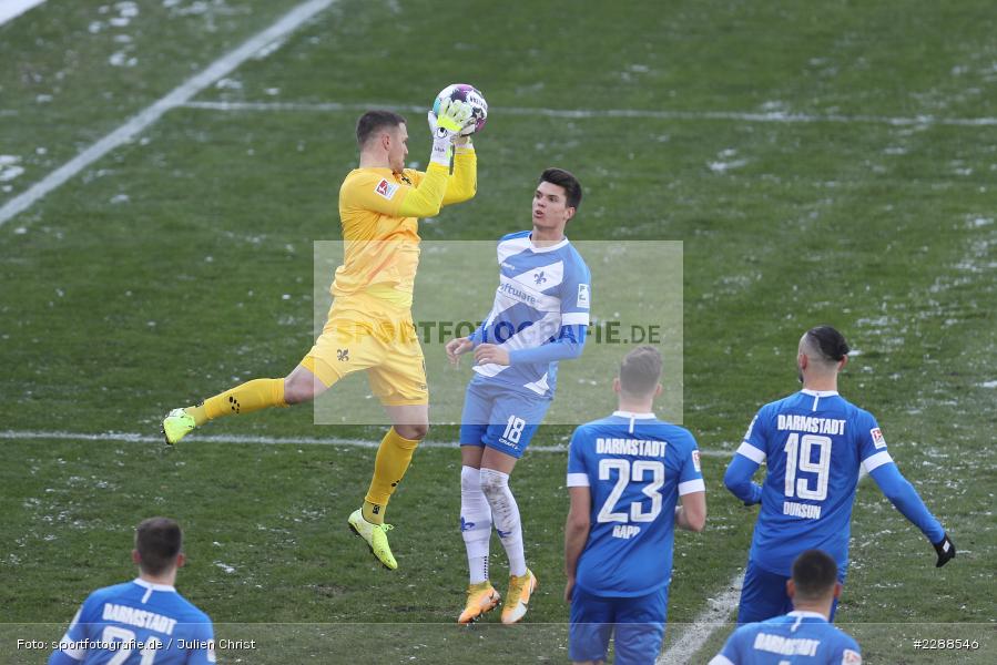 Mathias Honsak, Marcel Schuhen, Merck-Stadion, Darmstadt, 14.02.2021, DFL, sport, action, Fussball, Deutschland, Februar 2021, Saison 2020/2021, OSN, D98, Bundesliga, 2. Bundesliga, VfL Osnabrück, SV Darmstadt 98 - Bild-ID: 2288546 Mathias Honsak, Marcel Schuhen, Merck-Stadion, Darmstadt, 14.02.2021, DFL, sport, action, Fussball, Deutschland, Februar 2021, Saison 2020/2021, OSN, D98, Bundesliga, 2. Bundesliga, VfL Osnabrück, SV Darmstadt 98 - Bild-ID: 2288546