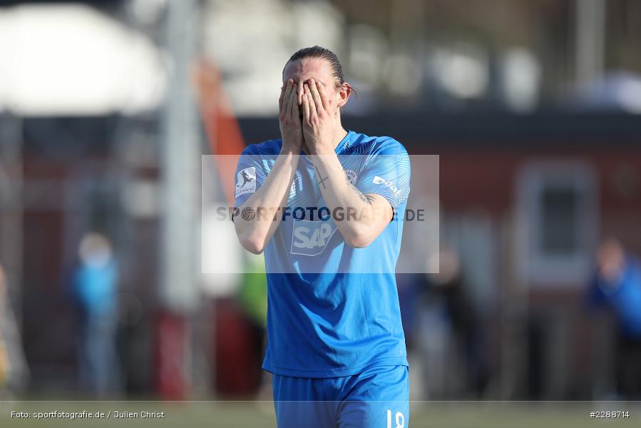 Enttäuscht, Gestik, Hände, Tilmann Jahn, Kunstrasenplatz, Alzenau, 20.02.2021, DFL, sport, action, Fussball, Deutschland, Februar 2021, Saison 2020/2021, FCA, FCB, 4. Liga, Regionalliga, Regionalliga Südwest, FC-Astoria Walldorf, FC Bayern Alzenau - Bild-ID: 2288714 Enttäuscht, Gestik, Hände, Tilmann Jahn, Kunstrasenplatz, Alzenau, 20.02.2021, DFL, sport, action, Fussball, Deutschland, Februar 2021, Saison 2020/2021, FCA, FCB, 4. Liga, Regionalliga, Regionalliga Südwest, FC-Astoria Walldorf, FC Bayern Alzenau - Bild-ID: 2288714