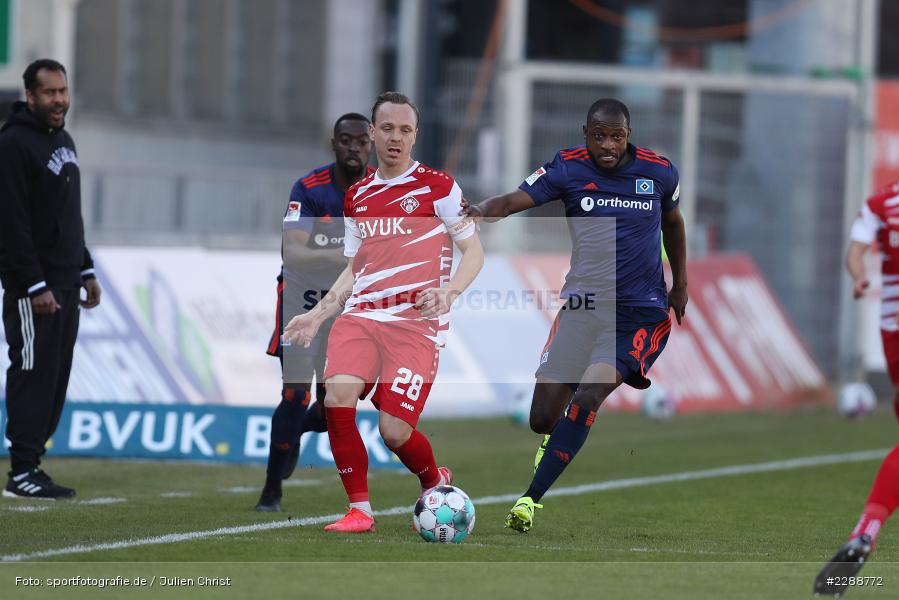 David Kinsombi, Arne Feick, FLYERALARM Arena, Würzburg, 21.02.2021, DFL, sport, action, Fussball, Deutschland, Februar 2021, Saison 2020/2021, HSV, FWK, Bundesliga, 2. Bundesliga, Hamburger SV, FC Würzburger Kickers - Bild-ID: 2288772 David Kinsombi, Arne Feick, FLYERALARM Arena, Würzburg, 21.02.2021, DFL, sport, action, Fussball, Deutschland, Februar 2021, Saison 2020/2021, HSV, FWK, Bundesliga, 2. Bundesliga, Hamburger SV, FC Würzburger Kickers - Bild-ID: 2288772