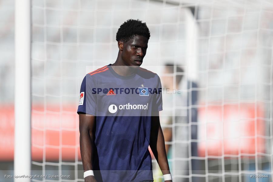 Enttäuscht, Amadou Mvom Onana, FLYERALARM Arena, Würzburg, 21.02.2021, DFL, sport, action, Fussball, Deutschland, Februar 2021, Saison 2020/2021, HSV, FWK, Bundesliga, 2. Bundesliga, Hamburger SV, FC Würzburger Kickers - Bild-ID: 2288844