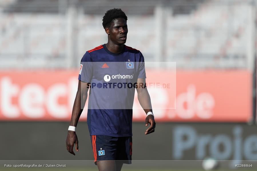 Amadou Mvom Onana, FLYERALARM Arena, Würzburg, 21.02.2021, DFL, sport, action, Fussball, Deutschland, Februar 2021, Saison 2020/2021, HSV, FWK, Bundesliga, 2. Bundesliga, Hamburger SV, FC Würzburger Kickers - Bild-ID: 2288864