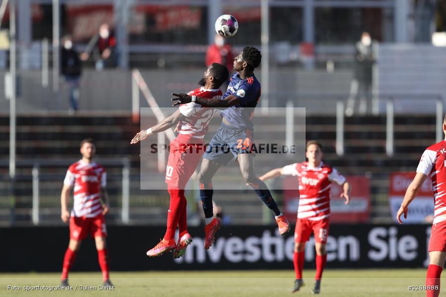 Amadou Mvom Onana, Ridge Munsy, FLYERALARM Arena, Würzburg, 21.02.2021, DFL, sport, action, Fussball, Deutschland, Februar 2021, Saison 2020/2021, HSV, FWK, Bundesliga, 2. Bundesliga, Hamburger SV, FC Würzburger Kickers - Bild-ID: 2288888 Amadou Mvom Onana, Ridge Munsy, FLYERALARM Arena, Würzburg, 21.02.2021, DFL, sport, action, Fussball, Deutschland, Februar 2021, Saison 2020/2021, HSV, FWK, Bundesliga, 2. Bundesliga, Hamburger SV, FC Würzburger Kickers - Bild-ID: 2288888