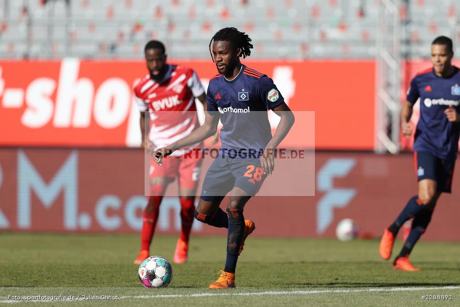 Gideon Jung, FLYERALARM Arena, Würzburg, 21.02.2021, DFL, sport, action, Fussball, Deutschland, Februar 2021, Saison 2020/2021, HSV, FWK, Bundesliga, 2. Bundesliga, Hamburger SV, FC Würzburger Kickers - Bild-ID: 2288892