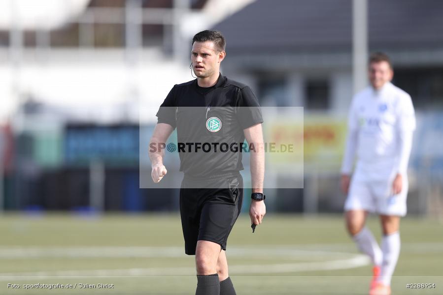 Schiedsrichter, Manuel Bergmann, Kunstrasenplatz, Alzenau, 20.02.2021, DFL, sport, action, Fussball, Deutschland, Februar 2021, Saison 2020/2021, FCA, FCB, 4. Liga, Regionalliga, Regionalliga Südwest, FC-Astoria Walldorf, FC Bayern Alzenau - Bild-ID: 2288954 Schiedsrichter, Manuel Bergmann, Kunstrasenplatz, Alzenau, 20.02.2021, DFL, sport, action, Fussball, Deutschland, Februar 2021, Saison 2020/2021, FCA, FCB, 4. Liga, Regionalliga, Regionalliga Südwest, FC-Astoria Walldorf, FC Bayern Alzenau - Bild-ID: 2288954
