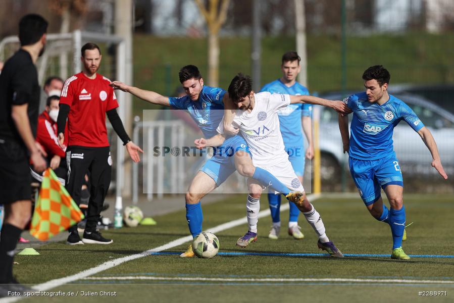 Morris Christopher Nag, Christoph Becker, Marco Ferukoski, Kunstrasenplatz, Alzenau, 20.02.2021, DFL, sport, action, Fussball, Deutschland, Februar 2021, Saison 2020/2021, FCA, FCB, 4. Liga, Regionalliga, Regionalliga Südwest, FC-Astoria Walldorf, FC Bayern Alzenau - Bild-ID: 2288971 Morris Christopher Nag, Christoph Becker, Marco Ferukoski, Kunstrasenplatz, Alzenau, 20.02.2021, DFL, sport, action, Fussball, Deutschland, Februar 2021, Saison 2020/2021, FCA, FCB, 4. Liga, Regionalliga, Regionalliga Südwest, FC-Astoria Walldorf, FC Bayern Alzenau - Bild-ID: 2288971