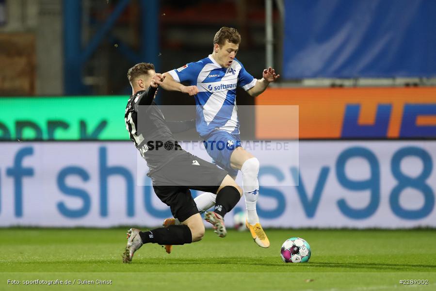 Christoph Kobald, Tim Skarke, Merck-Stadion, Darmstadt, 26.02.2021, DFL, sport, action, Fussball, Deutschland, Februar 2021, Saison 2020/2021, KSC, SVD, Bundesliga, 2. Bundesliga, Karlsruher SC, SV Darmstadt 98 - Bild-ID: 2289002