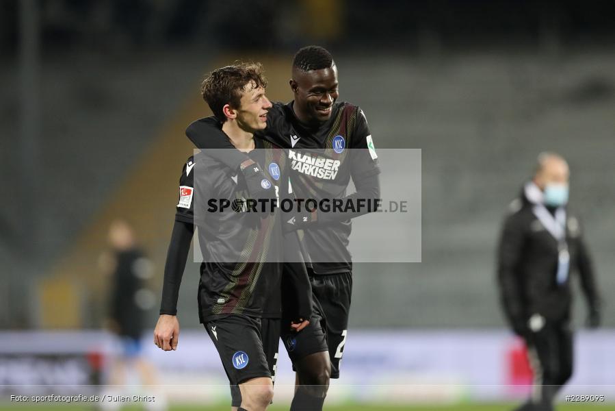 Benjamin Goller, Jubel, Babacar Guèye, Merck-Stadion, Darmstadt, 26.02.2021, DFL, sport, action, Fussball, Deutschland, Februar 2021, Saison 2020/2021, KSC, SVD, Bundesliga, 2. Bundesliga, Karlsruher SC, SV Darmstadt 98 - Bild-ID: 2289093 Benjamin Goller, Jubel, Babacar Guèye, Merck-Stadion, Darmstadt, 26.02.2021, DFL, sport, action, Fussball, Deutschland, Februar 2021, Saison 2020/2021, KSC, SVD, Bundesliga, 2. Bundesliga, Karlsruher SC, SV Darmstadt 98 - Bild-ID: 2289093