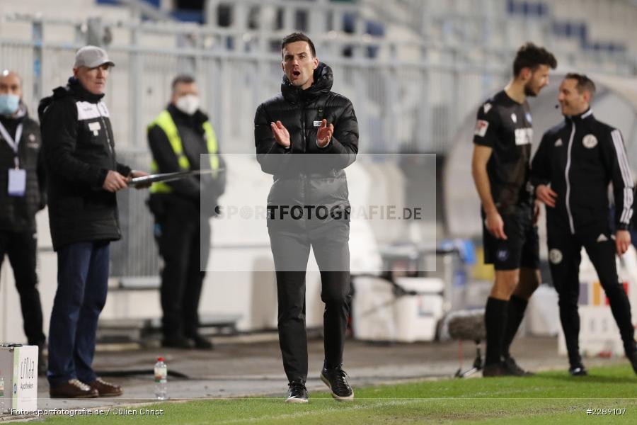 Hände, Arme, gestikuliert, Trainer, Christian Eichner, Merck-Stadion, Darmstadt, 26.02.2021, DFL, sport, action, Fussball, Deutschland, Februar 2021, Saison 2020/2021, KSC, SVD, Bundesliga, 2. Bundesliga, Karlsruher SC, SV Darmstadt 98 - Bild-ID: 2289107 Hände, Arme, gestikuliert, Trainer, Christian Eichner, Merck-Stadion, Darmstadt, 26.02.2021, DFL, sport, action, Fussball, Deutschland, Februar 2021, Saison 2020/2021, KSC, SVD, Bundesliga, 2. Bundesliga, Karlsruher SC, SV Darmstadt 98 - Bild-ID: 2289107