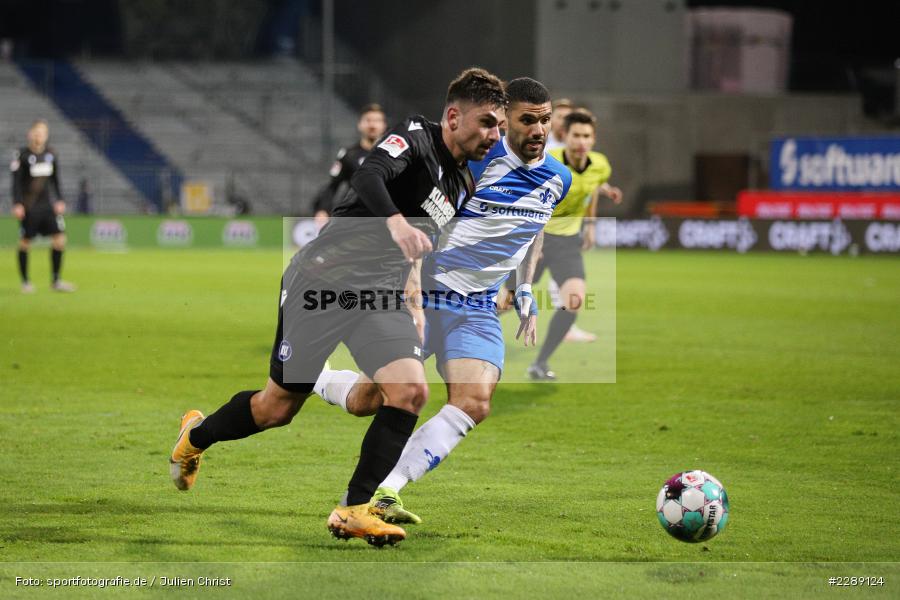 Victor Palsson, Malik Batmaz, Merck-Stadion, Darmstadt, 26.02.2021, DFL, sport, action, Fussball, Deutschland, Februar 2021, Saison 2020/2021, KSC, SVD, Bundesliga, 2. Bundesliga, Karlsruher SC, SV Darmstadt 98 - Bild-ID: 2289124 Victor Palsson, Malik Batmaz, Merck-Stadion, Darmstadt, 26.02.2021, DFL, sport, action, Fussball, Deutschland, Februar 2021, Saison 2020/2021, KSC, SVD, Bundesliga, 2. Bundesliga, Karlsruher SC, SV Darmstadt 98 - Bild-ID: 2289124