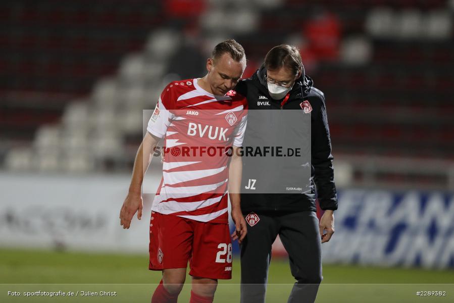 Auswechslung, verletzt, Arne Feick, FLYERALARM Arena, Würzburg, 05.03.2021, DFL, sport, action, Fussball, Deutschland, März 2021, Saison 2020/2021, FCH, FWK, Bundesliga, 2. Bundesliga, FC Heidenheim 1846, FC Würzburger Kickers - Bild-ID: 2289382 Auswechslung, verletzt, Arne Feick, FLYERALARM Arena, Würzburg, 05.03.2021, DFL, sport, action, Fussball, Deutschland, März 2021, Saison 2020/2021, FCH, FWK, Bundesliga, 2. Bundesliga, FC Heidenheim 1846, FC Würzburger Kickers - Bild-ID: 2289382