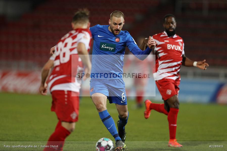 Patrick Mainka, FLYERALARM Arena, Würzburg, 05.03.2021, DFL, sport, action, Fussball, Deutschland, März 2021, Saison 2020/2021, FCH, FWK, Bundesliga, 2. Bundesliga, FC Heidenheim 1846, FC Würzburger Kickers - Bild-ID: 2289413