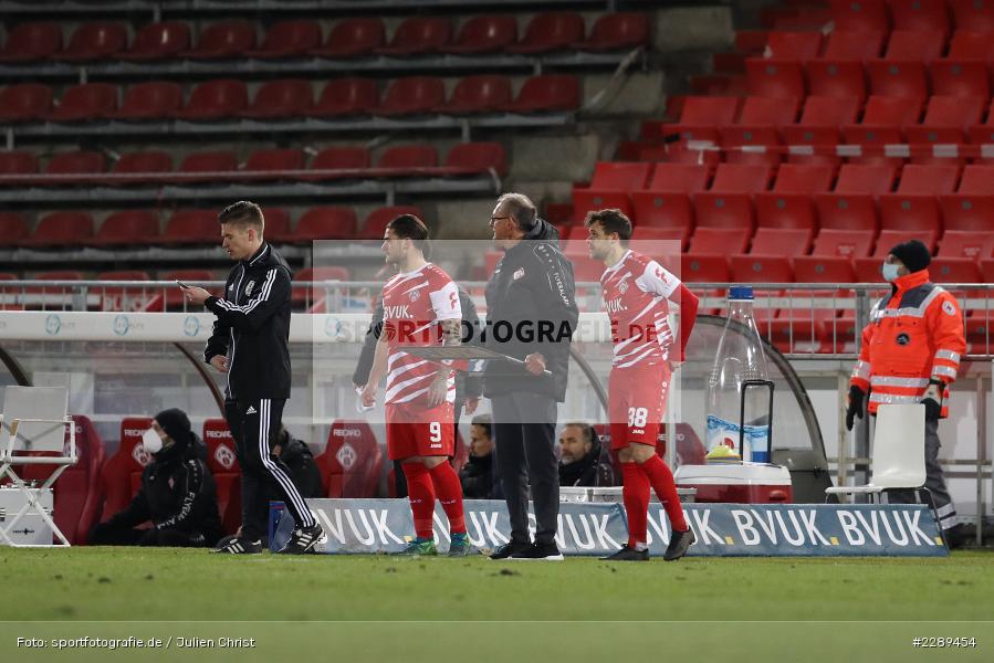 Robert Herrmann, Dominic Baumann, FLYERALARM Arena, Würzburg, 05.03.2021, DFL, sport, action, Fussball, Deutschland, März 2021, Saison 2020/2021, FCH, FWK, Bundesliga, 2. Bundesliga, FC Heidenheim 1846, FC Würzburger Kickers - Bild-ID: 2289454 Robert Herrmann, Dominic Baumann, FLYERALARM Arena, Würzburg, 05.03.2021, DFL, sport, action, Fussball, Deutschland, März 2021, Saison 2020/2021, FCH, FWK, Bundesliga, 2. Bundesliga, FC Heidenheim 1846, FC Würzburger Kickers - Bild-ID: 2289454