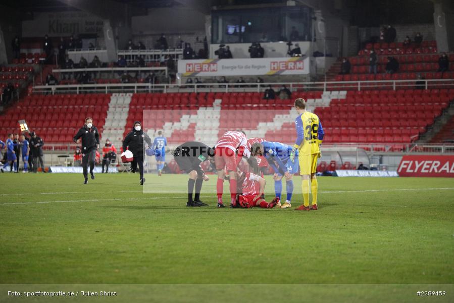 Hendrik Bonmann, Christian Kühlwetter, Arne Feick, FLYERALARM Arena, Würzburg, 05.03.2021, DFL, sport, action, Fussball, Deutschland, März 2021, Saison 2020/2021, FCH, FWK, Bundesliga, 2. Bundesliga, FC Heidenheim 1846, FC Würzburger Kickers - Bild-ID: 2289459 Hendrik Bonmann, Christian Kühlwetter, Arne Feick, FLYERALARM Arena, Würzburg, 05.03.2021, DFL, sport, action, Fussball, Deutschland, März 2021, Saison 2020/2021, FCH, FWK, Bundesliga, 2. Bundesliga, FC Heidenheim 1846, FC Würzburger Kickers - Bild-ID: 2289459