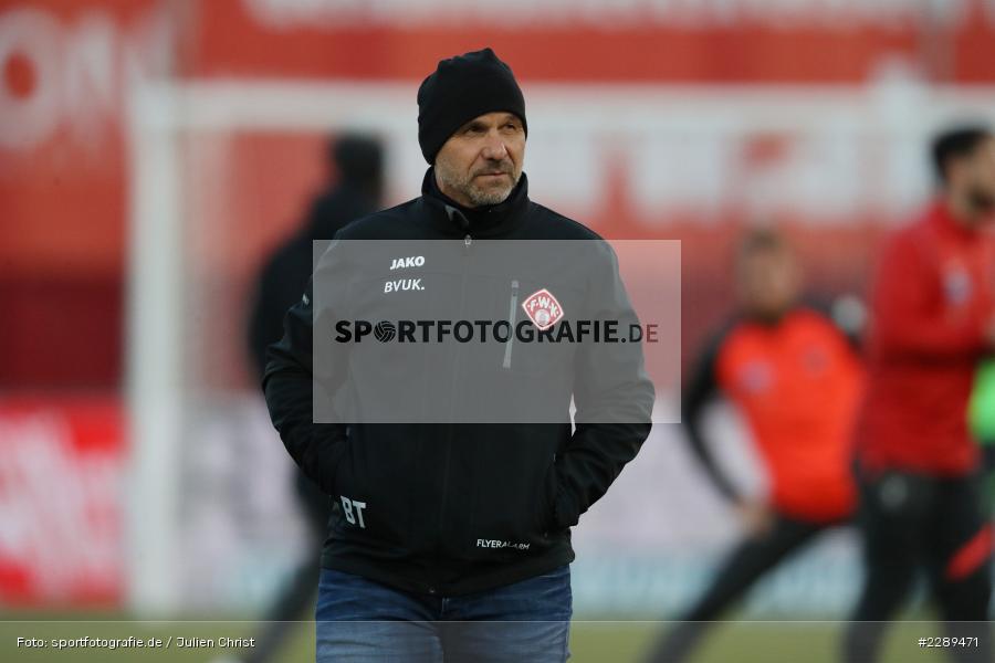 Trainer, Bernhard Trares, FLYERALARM Arena, Würzburg, 05.03.2021, DFL, sport, action, Fussball, Deutschland, März 2021, Saison 2020/2021, FCH, FWK, Bundesliga, 2. Bundesliga, FC Heidenheim 1846, FC Würzburger Kickers - Bild-ID: 2289471