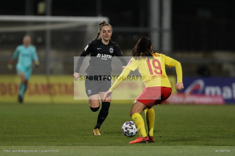 Athanasia Moraitou, Sophia Kleinherne, Stadion am Brentanobad, Frankfurt, 12.03.2021, DFL, sport, action, Fussball, Deutschland, März 2021, Saison 2020/2021, SVM, SGE, Bundesliga, FLYERALARM Frauen-Bundesliga, Frauen, FFBL, SV Meppen, Eintracht Frankfurt - Bild-ID: 2289758