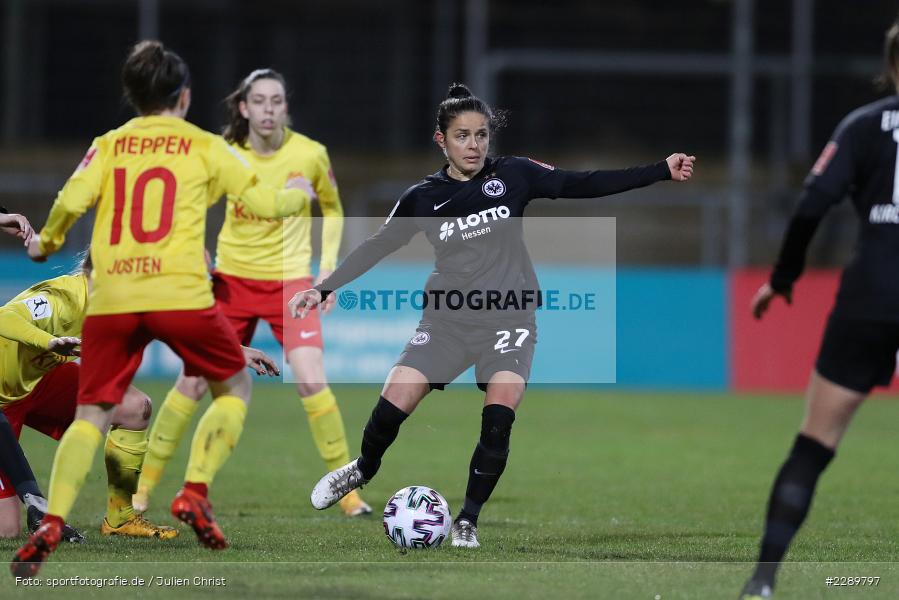 Laura Feiersinger, Stadion am Brentanobad, Frankfurt, 12.03.2021, DFL, sport, action, Fussball, Deutschland, März 2021, Saison 2020/2021, SVM, SGE, Bundesliga, FLYERALARM Frauen-Bundesliga, Frauen, FFBL, SV Meppen, Eintracht Frankfurt - Bild-ID: 2289797