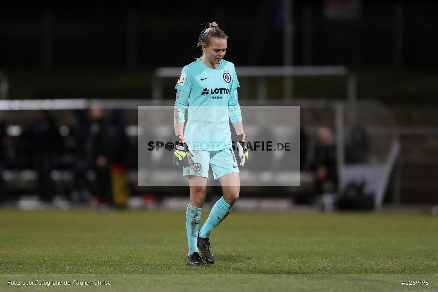 Enttäuscht, Merle Frohms, Stadion am Brentanobad, Frankfurt, 12.03.2021, DFL, sport, action, Fussball, Deutschland, März 2021, Saison 2020/2021, SVM, SGE, Bundesliga, FLYERALARM Frauen-Bundesliga, Frauen, FFBL, SV Meppen, Eintracht Frankfurt - Bild-ID: 2289798