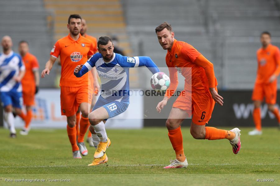 Florian Ballas, Serdar Dursun, Merck-Stadion, Darmstadt, 13.03.2021, DFL, sport, action, Fussball, Deutschland, März 2021, Saison 2020/2021, FCE, D98, Bundesliga, 2. Bundesliga, FC Erzgebirge Aue, SV Darmstadt 98 - Bild-ID: 2289909 Florian Ballas, Serdar Dursun, Merck-Stadion, Darmstadt, 13.03.2021, DFL, sport, action, Fussball, Deutschland, März 2021, Saison 2020/2021, FCE, D98, Bundesliga, 2. Bundesliga, FC Erzgebirge Aue, SV Darmstadt 98 - Bild-ID: 2289909