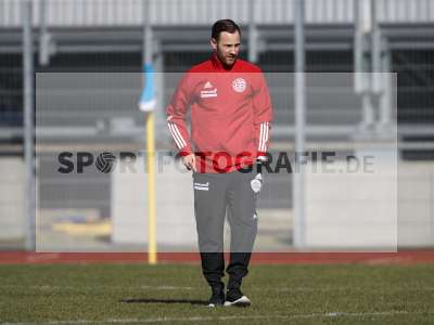 Fotos von FC Bayern Alzenau - VfR Aalen auf sportfotografie.de