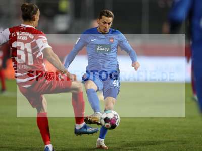 Fotos von FC Würzburger Kickers - FC Heidenheim 1846 auf sportfotografie.de