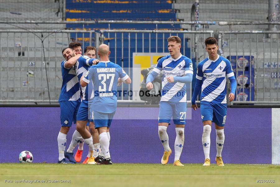 Torjubel, Mathias Honsak, Tim Skarke, Patrick Herrmann, Nicolai Rapp, Serdar Dursun, Merck-Stadion, Darmstadt, 13.03.2021, DFL, sport, action, Fussball, Deutschland, März 2021, Saison 2020/2021, FCE, D98, Bundesliga, 2. Bundesliga, FC Erzgebirge Aue, SV Darmstadt 98 - Bild-ID: 2290002 Torjubel, Mathias Honsak, Tim Skarke, Patrick Herrmann, Nicolai Rapp, Serdar Dursun, Merck-Stadion, Darmstadt, 13.03.2021, DFL, sport, action, Fussball, Deutschland, März 2021, Saison 2020/2021, FCE, D98, Bundesliga, 2. Bundesliga, FC Erzgebirge Aue, SV Darmstadt 98 - Bild-ID: 2290002