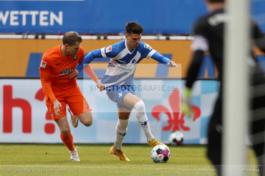 Steve Breitkreuz, Mathias Honsak, Merck-Stadion, Darmstadt, 13.03.2021, DFL, sport, action, Fussball, Deutschland, März 2021, Saison 2020/2021, FCE, D98, Bundesliga, 2. Bundesliga, FC Erzgebirge Aue, SV Darmstadt 98 - Bild-ID: 2290044