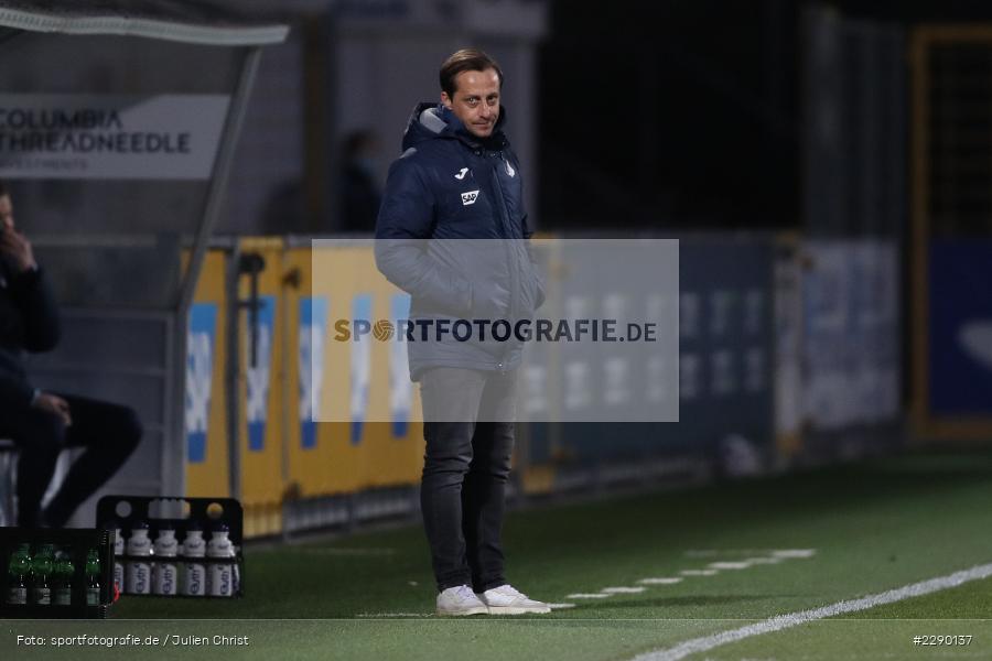 Trainer, Gabor Gallai, Dietmar-Hopp-Stadion, Sinsheim, 19.03.2021, DFL, sport, action, Fussball, Deutschland, März 2021, Saison 2020/2021, FCB, TSG, Frauen, Viertelfinale, DFB-Pokal, DFB, FC Bayern München, TSG 1899 Hoffenheim - Bild-ID: 2290137 Trainer, Gabor Gallai, Dietmar-Hopp-Stadion, Sinsheim, 19.03.2021, DFL, sport, action, Fussball, Deutschland, März 2021, Saison 2020/2021, FCB, TSG, Frauen, Viertelfinale, DFB-Pokal, DFB, FC Bayern München, TSG 1899 Hoffenheim - Bild-ID: 2290137
