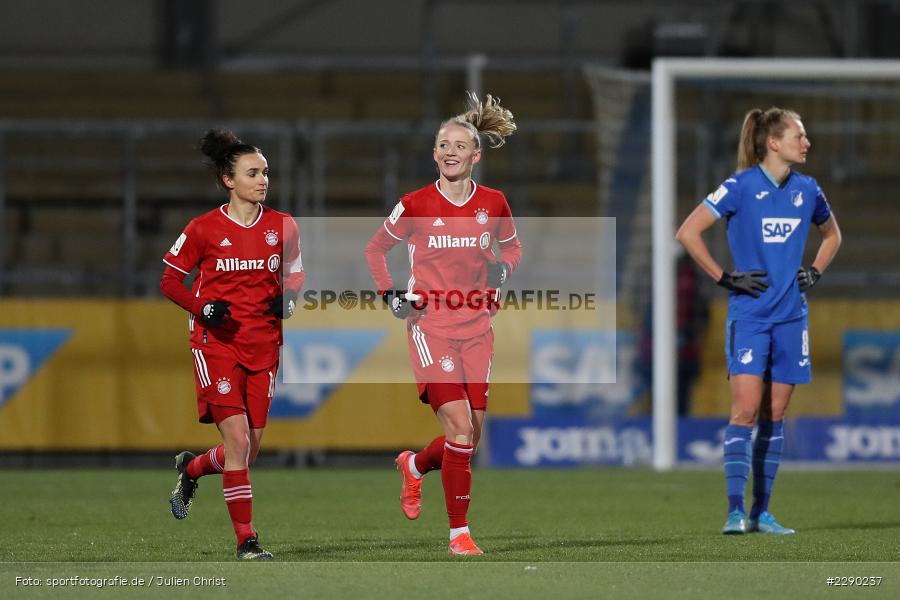 Emotionen, Lina Magull, Maximiliane Rall, Lea Schüller, Dietmar-Hopp-Stadion, Sinsheim, 19.03.2021, DFL, sport, action, Fussball, Deutschland, März 2021, Saison 2020/2021, FCB, TSG, Frauen, Viertelfinale, DFB-Pokal, DFB, FC Bayern München, TSG 1899 Hoffenheim - Bild-ID: 2290237