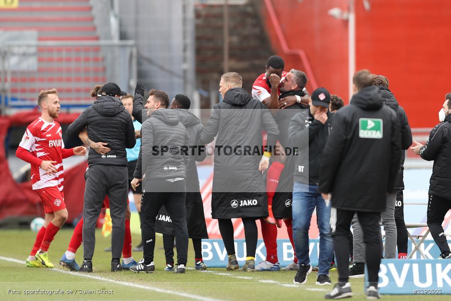 David Kopacz, Emotionen, Torjubel, Ridge Munsy, FLYERALARM Arena, Würzburg, 21.03.2021, DFL, sport, action, Fussball, Deutschland, März 2021, Saison 2020/2021, SSV, FWK, Bundesliga, 2. Bundesliga, SSV Jahn Regensburg, FC Würzburger Kickers - Bild-ID: 2290303 David Kopacz, Emotionen, Torjubel, Ridge Munsy, FLYERALARM Arena, Würzburg, 21.03.2021, DFL, sport, action, Fussball, Deutschland, März 2021, Saison 2020/2021, SSV, FWK, Bundesliga, 2. Bundesliga, SSV Jahn Regensburg, FC Würzburger Kickers - Bild-ID: 2290303