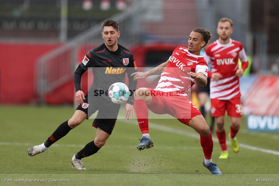 Haralambos Makridis, Rolf Feltscher, FLYERALARM Arena, Würzburg, 21.03.2021, DFL, sport, action, Fussball, Deutschland, März 2021, Saison 2020/2021, SSV, FWK, Bundesliga, 2. Bundesliga, SSV Jahn Regensburg, FC Würzburger Kickers - Bild-ID: 2290310