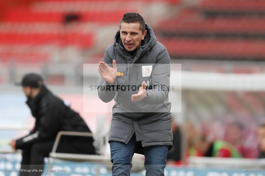 Hände, Arme, gestikuliert, Mersad Selimbegovic, FLYERALARM Arena, Würzburg, 21.03.2021, DFL, sport, action, Fussball, Deutschland, März 2021, Saison 2020/2021, SSV, FWK, Bundesliga, 2. Bundesliga, SSV Jahn Regensburg, FC Würzburger Kickers - Bild-ID: 2290317 Hände, Arme, gestikuliert, Mersad Selimbegovic, FLYERALARM Arena, Würzburg, 21.03.2021, DFL, sport, action, Fussball, Deutschland, März 2021, Saison 2020/2021, SSV, FWK, Bundesliga, 2. Bundesliga, SSV Jahn Regensburg, FC Würzburger Kickers - Bild-ID: 2290317