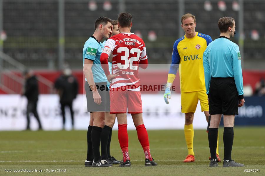 Dr. Matthias Jöllenbeck, Schiedsrichter, Christian Strohdiek, FLYERALARM Arena, Würzburg, 21.03.2021, DFL, sport, action, Fussball, Deutschland, März 2021, Saison 2020/2021, SSV, FWK, Bundesliga, 2. Bundesliga, SSV Jahn Regensburg, FC Würzburger Kickers - Bild-ID: 2290371 Dr. Matthias Jöllenbeck, Schiedsrichter, Christian Strohdiek, FLYERALARM Arena, Würzburg, 21.03.2021, DFL, sport, action, Fussball, Deutschland, März 2021, Saison 2020/2021, SSV, FWK, Bundesliga, 2. Bundesliga, SSV Jahn Regensburg, FC Würzburger Kickers - Bild-ID: 2290371