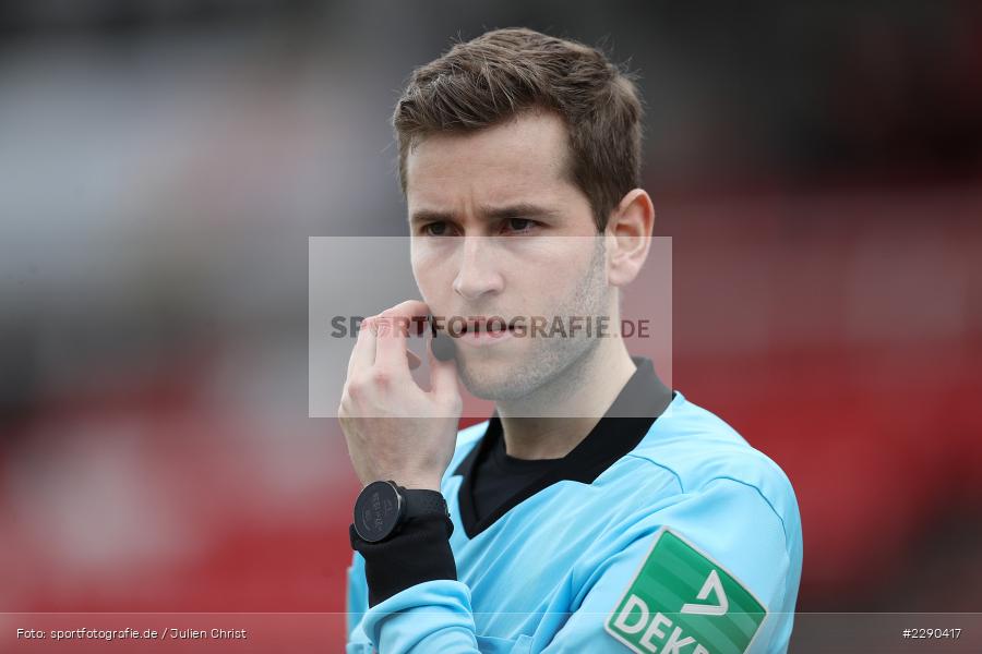 Schiedsrichter, Dr. Justus Zorn, FLYERALARM Arena, Würzburg, 21.03.2021, DFL, sport, action, Fussball, Deutschland, März 2021, Saison 2020/2021, SSV, FWK, Bundesliga, 2. Bundesliga, SSV Jahn Regensburg, FC Würzburger Kickers - Bild-ID: 2290417