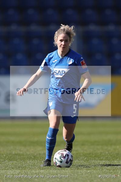 Luana Bühler, Dietmar-Hopp-Stadion, Sinsheim, 28.03.2021, DFL, sport, action, Fussball, Deutschland, März 2021, Saison 2020/2021, SGS, TSG, Bundesliga, FLYERALARM Frauen-Bundesliga, Frauen, FFBL, SGS Essen, TSG 1899 Hoffenheim - Bild-ID: 2290765
