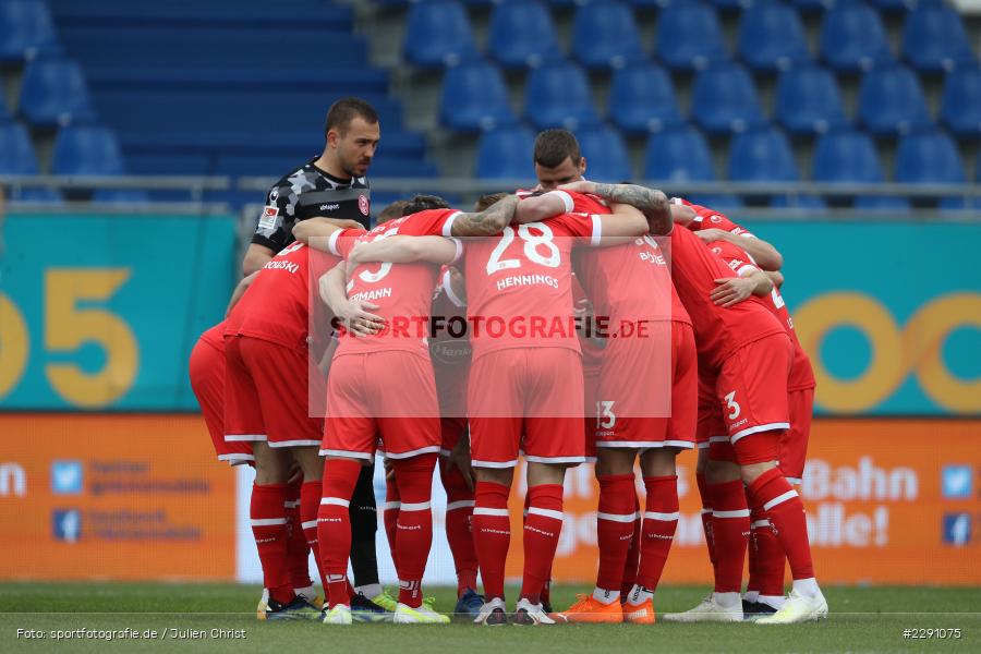 Mannschaftskreis, Merck-Stadion, Darmstadt, 04.04.2021, DFL, sport, action, Fussball, Deutschland, April 2021, Saison 2020/2021, F95, SVD, Bundesliga, 2. Bundesliga, Fortuna Düsseldorf, SV Darmstadt 98 - Bild-ID: 2291075 Mannschaftskreis, Merck-Stadion, Darmstadt, 04.04.2021, DFL, sport, action, Fussball, Deutschland, April 2021, Saison 2020/2021, F95, SVD, Bundesliga, 2. Bundesliga, Fortuna Düsseldorf, SV Darmstadt 98 - Bild-ID: 2291075
