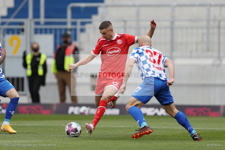 Patrick Herrmann, Kristoffer Peterson, Merck-Stadion, Darmstadt, 04.04.2021, DFL, sport, action, Fussball, Deutschland, April 2021, Saison 2020/2021, F95, SVD, Bundesliga, 2. Bundesliga, Fortuna Düsseldorf, SV Darmstadt 98 - Bild-ID: 2291076 Patrick Herrmann, Kristoffer Peterson, Merck-Stadion, Darmstadt, 04.04.2021, DFL, sport, action, Fussball, Deutschland, April 2021, Saison 2020/2021, F95, SVD, Bundesliga, 2. Bundesliga, Fortuna Düsseldorf, SV Darmstadt 98 - Bild-ID: 2291076