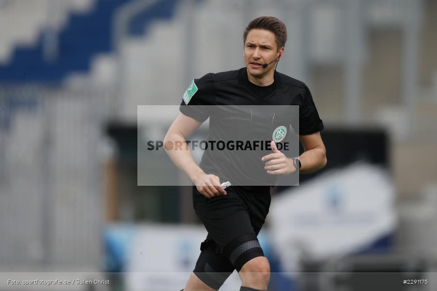 Schiedsrichter, Tobias Reichel, Merck-Stadion, Darmstadt, 04.04.2021, DFL, sport, action, Fussball, Deutschland, April 2021, Saison 2020/2021, F95, SVD, Bundesliga, 2. Bundesliga, Fortuna Düsseldorf, SV Darmstadt 98 - Bild-ID: 2291175 Schiedsrichter, Tobias Reichel, Merck-Stadion, Darmstadt, 04.04.2021, DFL, sport, action, Fussball, Deutschland, April 2021, Saison 2020/2021, F95, SVD, Bundesliga, 2. Bundesliga, Fortuna Düsseldorf, SV Darmstadt 98 - Bild-ID: 2291175
