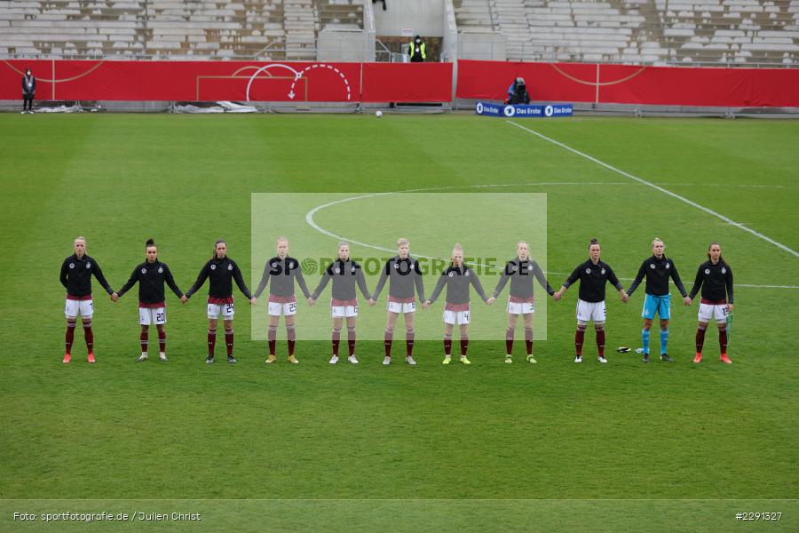 Hände halten, Die Mannschaft, 10.04.2021, DFB, sport, action, Fussball, April 2021, Australia, Germany, BRITA-Arena, AUS, GER, Wiesbaden, Frauen-Länderspiel, Länderspiel, Australien, Deutschland - Bild-ID: 2291327 Hände halten, Die Mannschaft, 10.04.2021, DFB, sport, action, Fussball, April 2021, Australia, Germany, BRITA-Arena, AUS, GER, Wiesbaden, Frauen-Länderspiel, Länderspiel, Australien, Deutschland - Bild-ID: 2291327