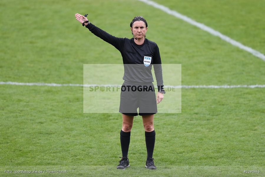 Hände, Arme, gestikuliert, Spanien, Schiedsrichter, Marta Frias Acedo, 10.04.2021, DFB, sport, action, Fussball, April 2021, Australia, Germany, BRITA-Arena, AUS, GER, Wiesbaden, Frauen-Länderspiel, Länderspiel, Australien, Deutschland - Bild-ID: 2291333 Hände, Arme, gestikuliert, Spanien, Schiedsrichter, Marta Frias Acedo, 10.04.2021, DFB, sport, action, Fussball, April 2021, Australia, Germany, BRITA-Arena, AUS, GER, Wiesbaden, Frauen-Länderspiel, Länderspiel, Australien, Deutschland - Bild-ID: 2291333