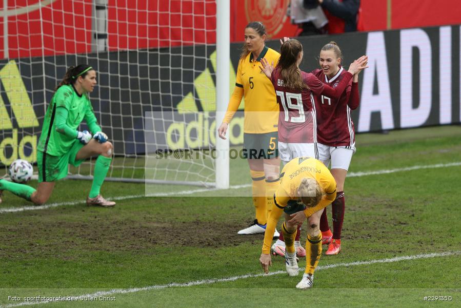 Emotionen, Freude, Tor, Torjubel, Jule Brand, Laura Freigang, 10.04.2021, DFB, sport, action, Fussball, April 2021, Australia, Germany, BRITA-Arena, AUS, GER, Wiesbaden, Frauen-Länderspiel, Länderspiel, Australien, Deutschland - Bild-ID: 2291350 Emotionen, Freude, Tor, Torjubel, Jule Brand, Laura Freigang, 10.04.2021, DFB, sport, action, Fussball, April 2021, Australia, Germany, BRITA-Arena, AUS, GER, Wiesbaden, Frauen-Länderspiel, Länderspiel, Australien, Deutschland - Bild-ID: 2291350